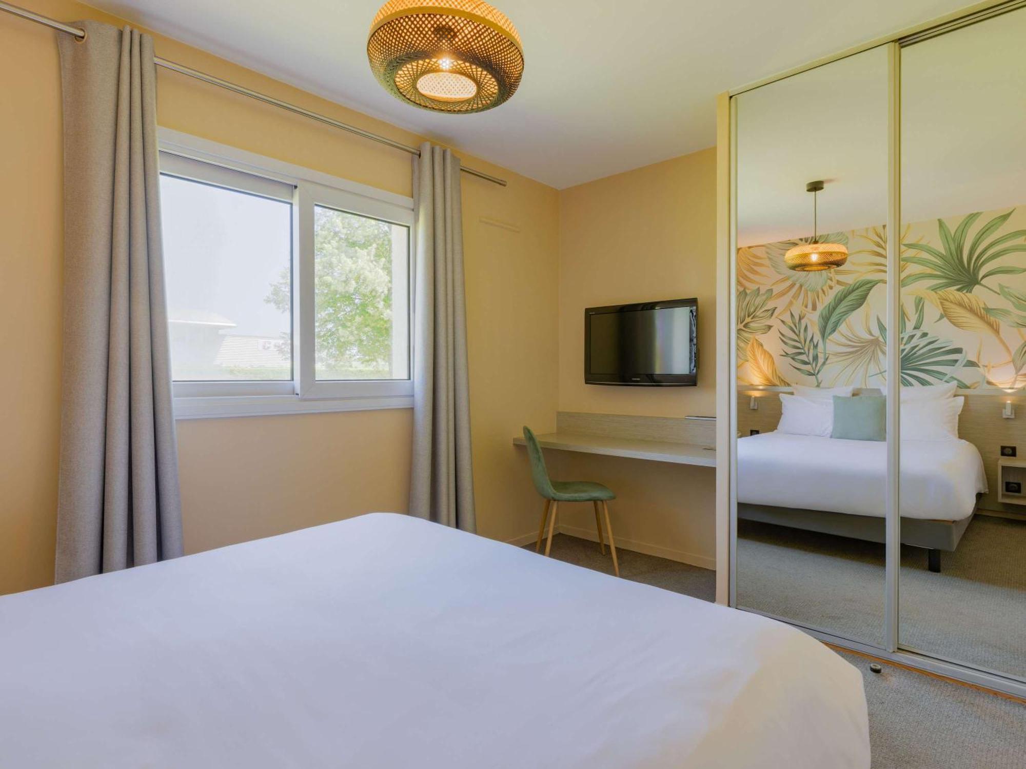 Mercure Lyon Est וילפונטיין מראה חיצוני תמונה