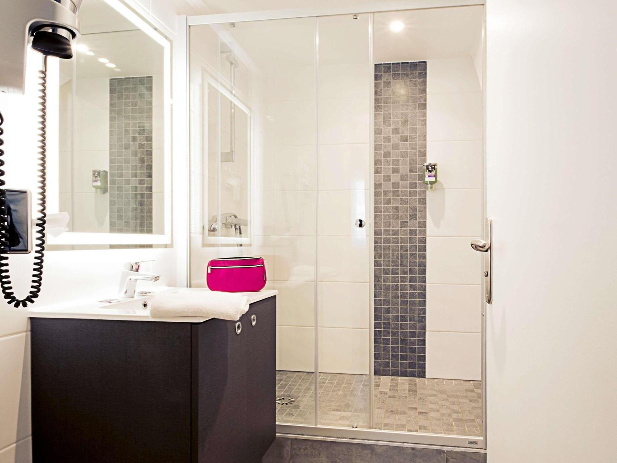 Mercure Lyon Est וילפונטיין מראה חיצוני תמונה